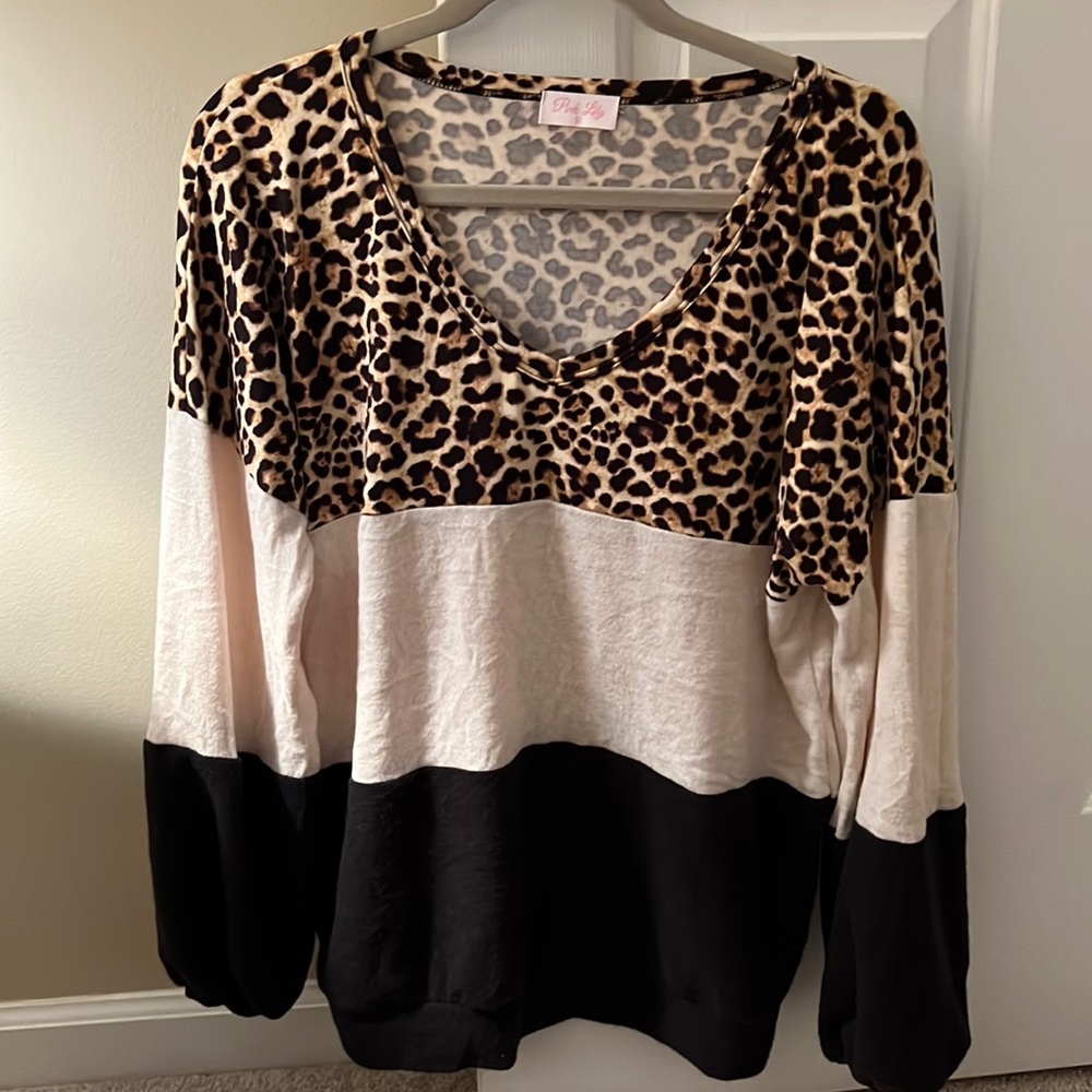 (4 for $20) Pink Lily Sweater
